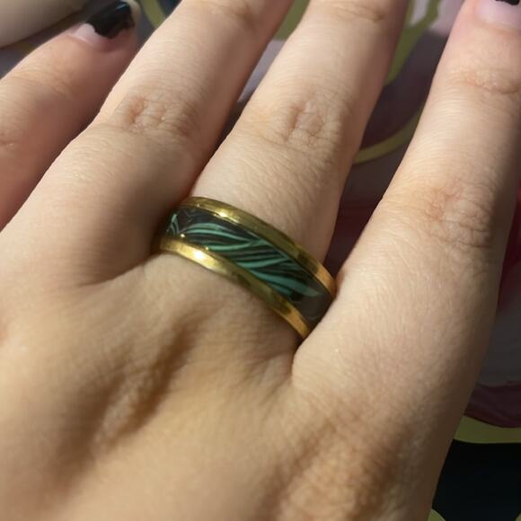 Stainless steel men’s unisex wedding band ring 11 - Picture 3 of 4